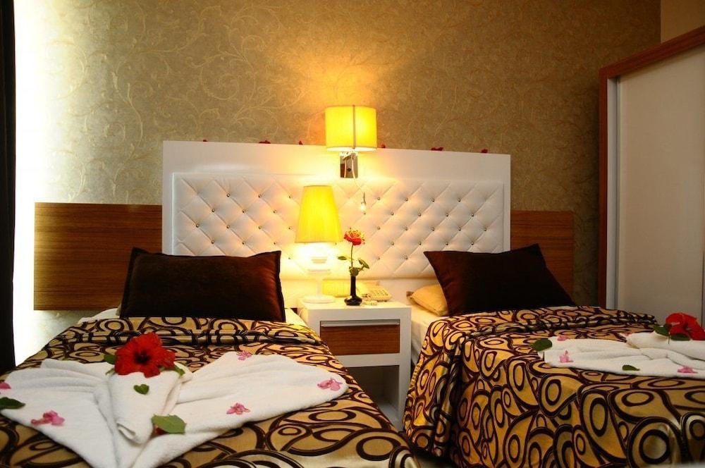 Club Tess Hotel Konaklı エクステリア 写真