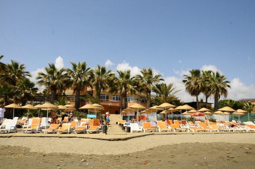 Club Tess Hotel Konaklı エクステリア 写真