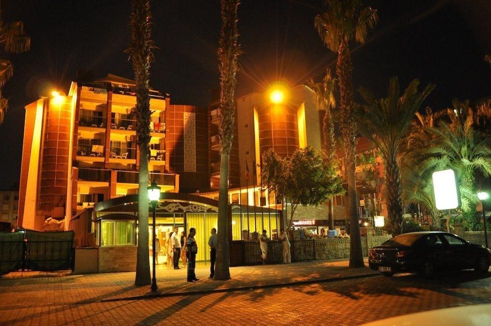 Club Tess Hotel Konaklı エクステリア 写真