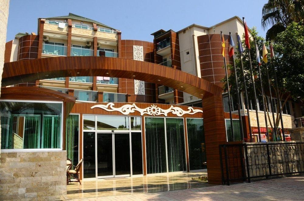 Club Tess Hotel Konaklı エクステリア 写真