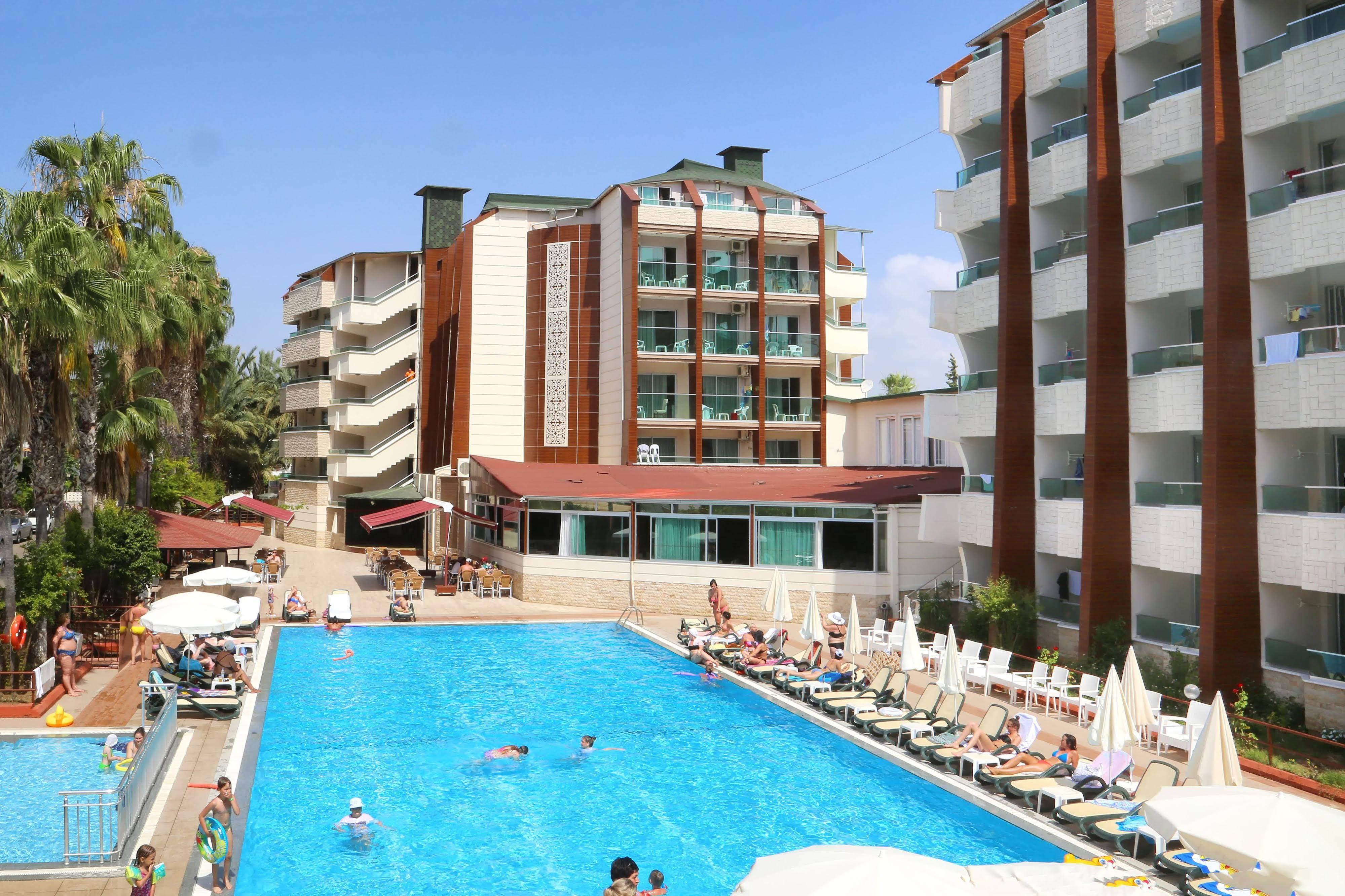 Club Tess Hotel Konaklı エクステリア 写真